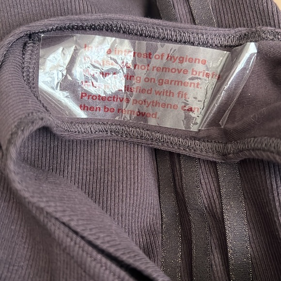 ADIDAS ORIGINALS GLITTER 3 STRIPE BODYSUIT - Picture 7 of 7